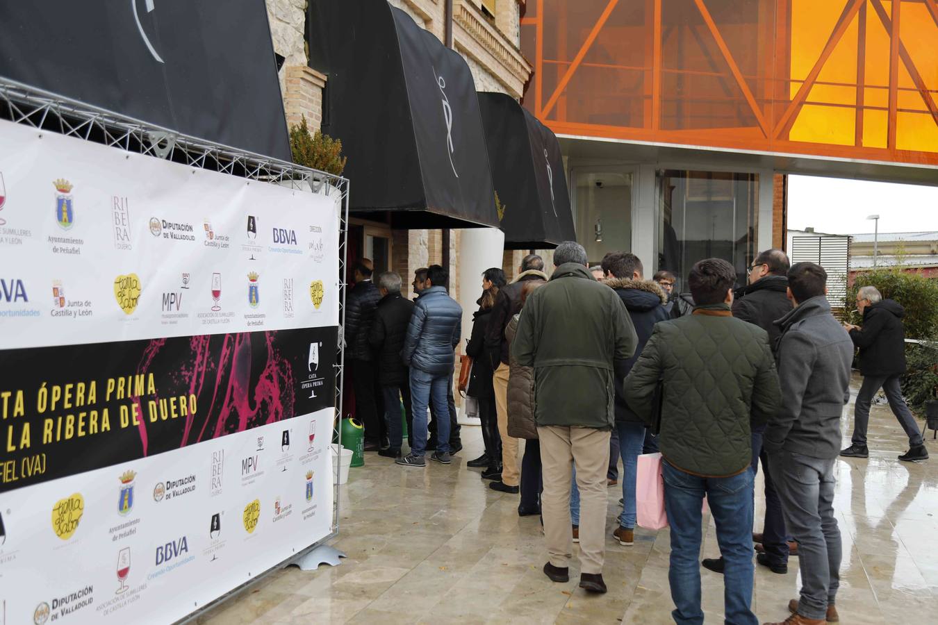 300 profesionales del sector del vino van a tener la oportunidad de probar en exclusividad 43 vinos de la Ribera del Duero que en breve saldrán al mercado