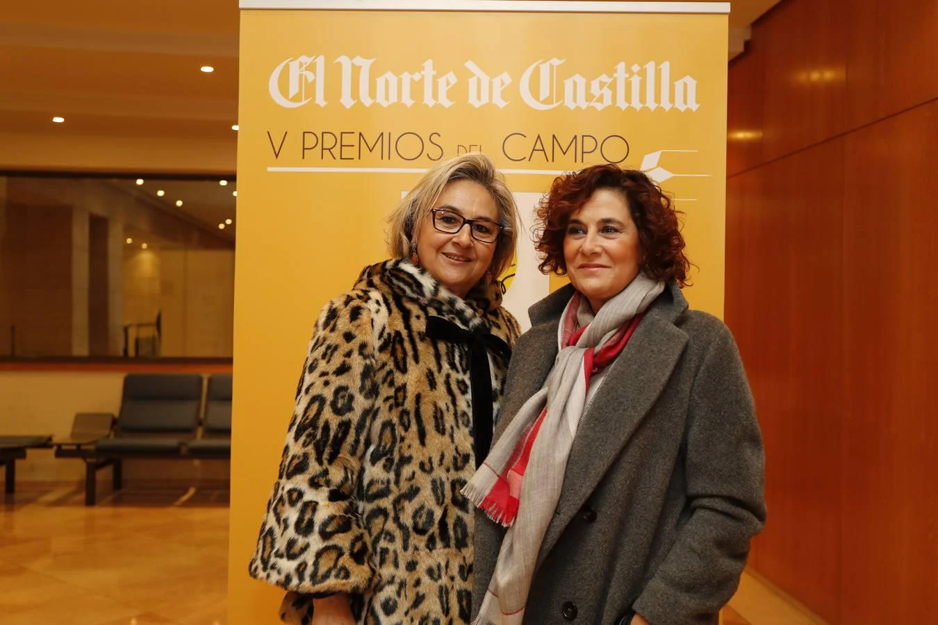 Victoria Sarmentero y Nieves Calvo.