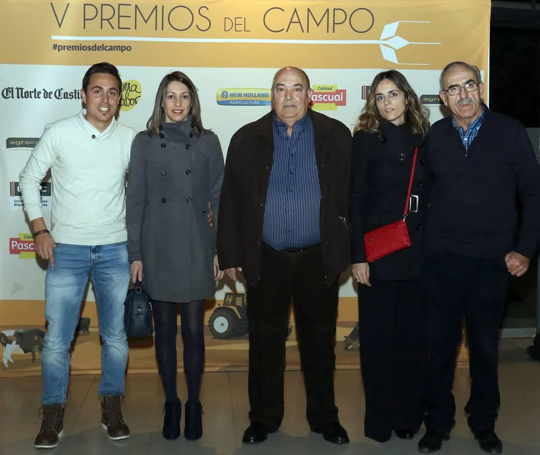 Exiquio Castelló (marido), Erica Sáez (Premio Mujer Emprendedora 2018), Jesús Sáez (padre), Elisabeth Castelló (cuñada) y Florentino Castelló (suegro).