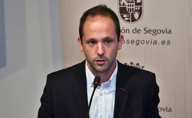 Alberto Serna, portavoz del PSOE en la Diputación de Segovia.