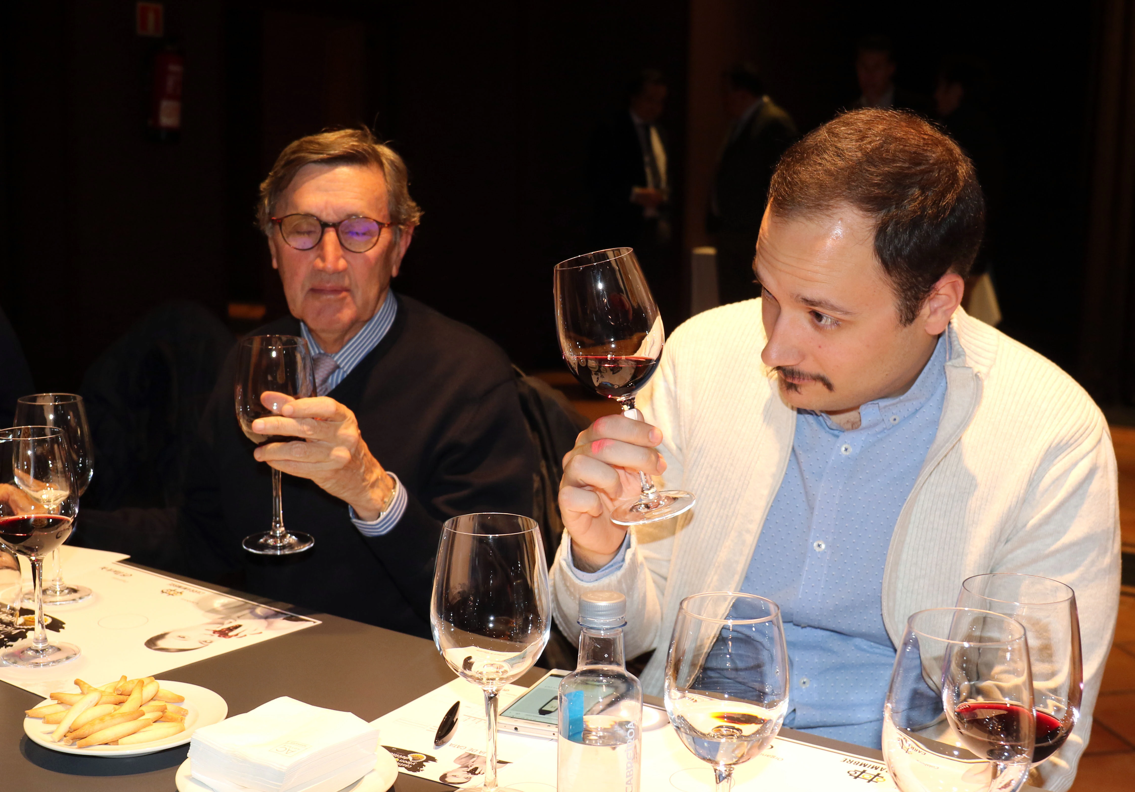 Fotos: Cata de vinos de la Bodega Carramimbre en el Hotel AC Santa Ana