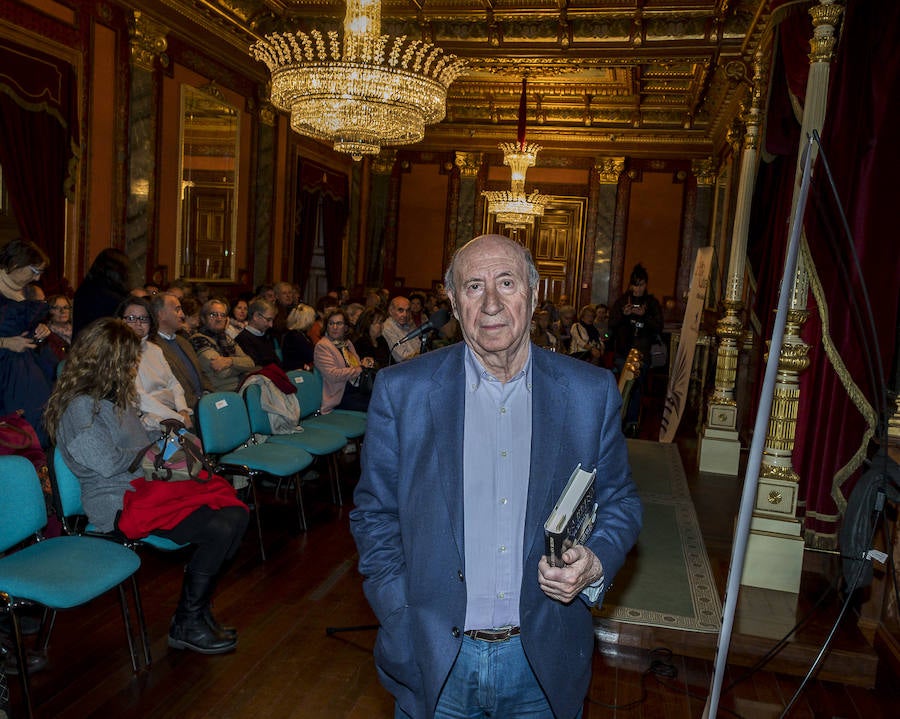 Fotos: Aula de Cultura con Peridis