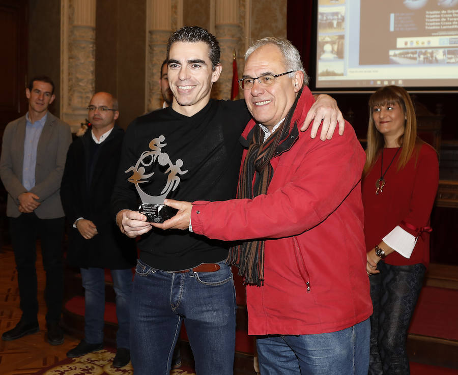 Fotos: Entrega de premios del circuito provincial de triatlón