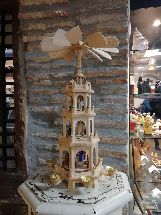 El museo del monasterio carrionés de Santa Clara acoge 1.763 nacimientos en una gigantesca y variopinta muestra de belenes.