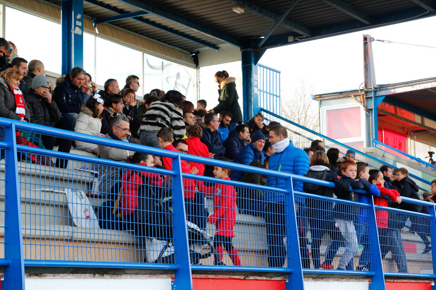 Encuentro correspondiente a la jornada 15 del Grupo VIII de Tercera División