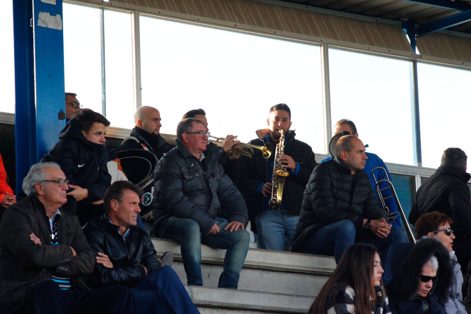 Encuentro correspondiente a la jornada 15 del Grupo VIII de Tercera División