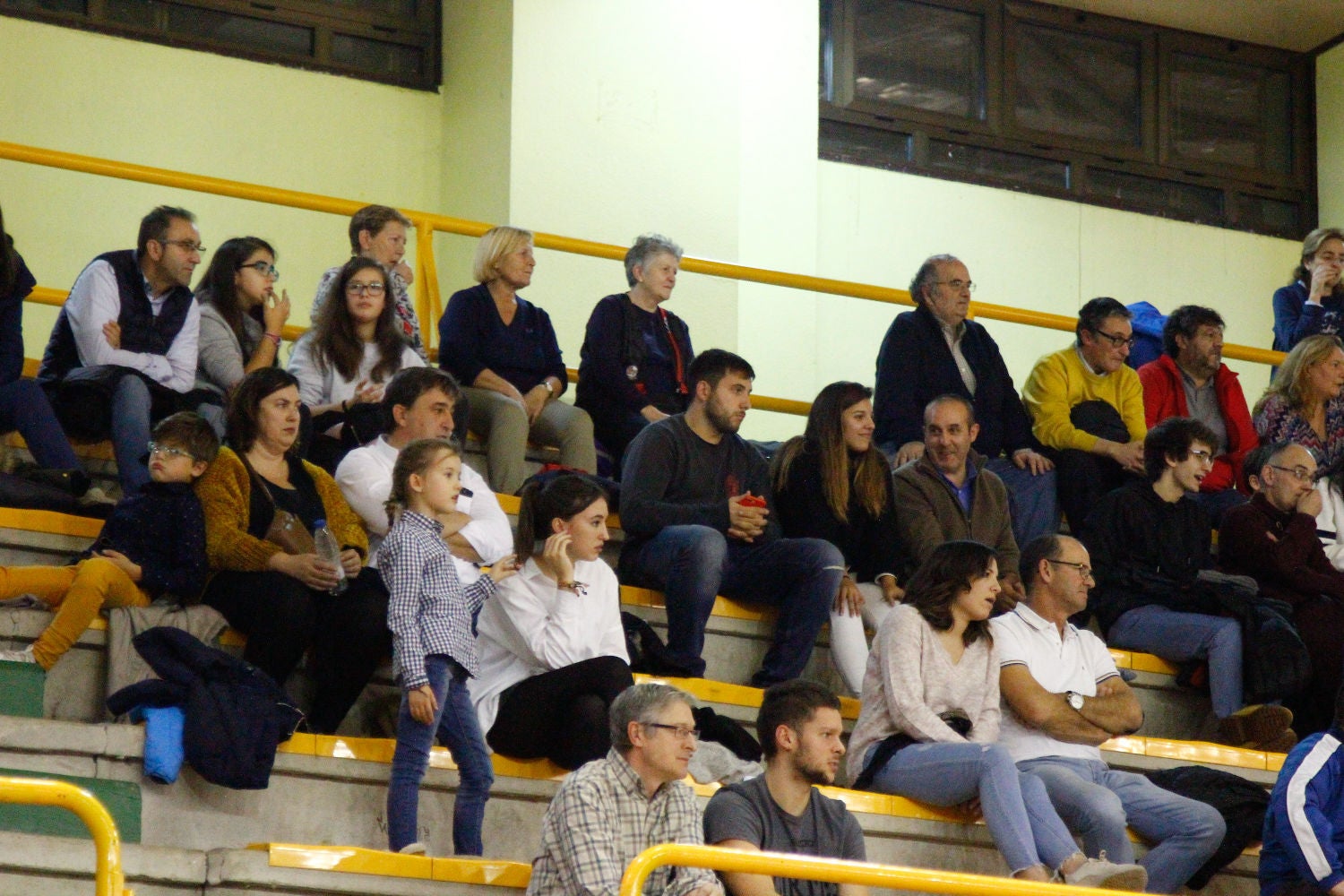 Fotos: Todas las fotos del CB Tormes - Cantabria Estela