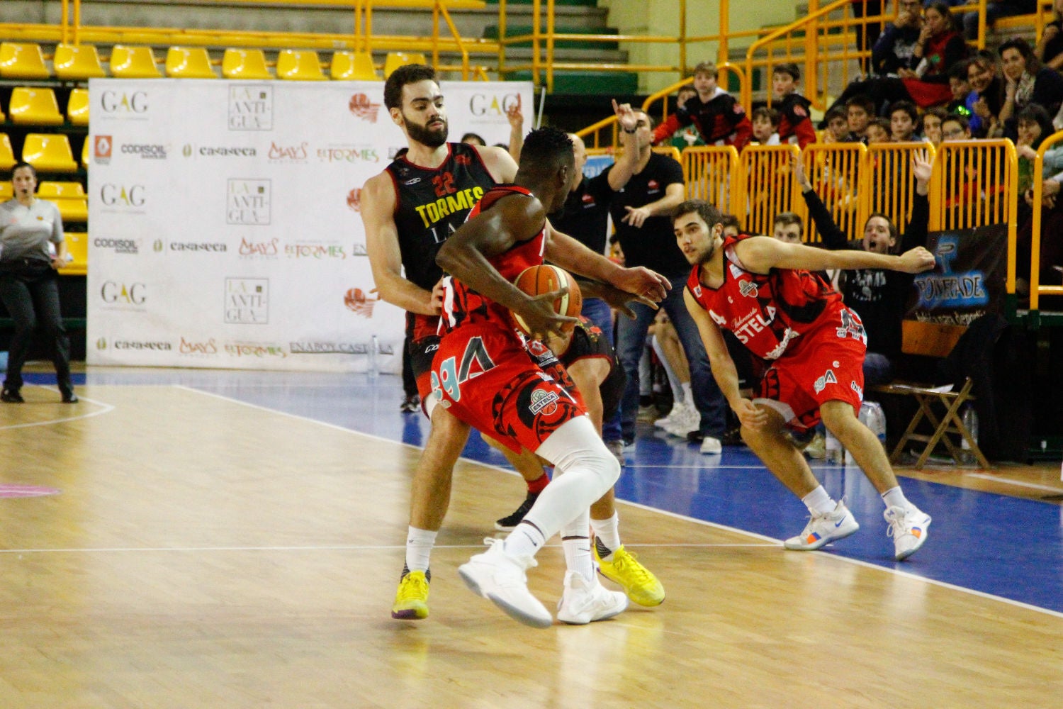 Fotos: Todas las fotos del CB Tormes - Cantabria Estela