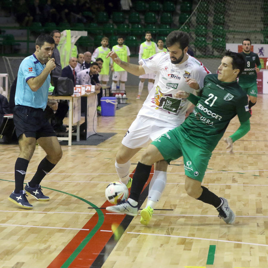 Fotos: Empate entre Naturpellet Segovia y Antequera (2-2)