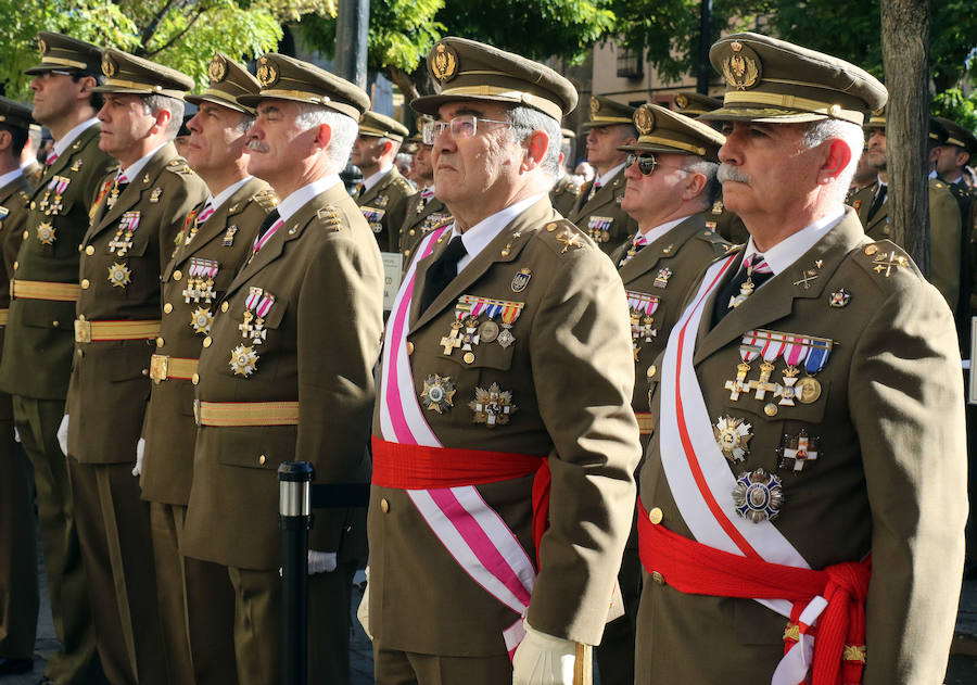 Fotos: Jura de Bandera en la Plaza Mayor de Segovia