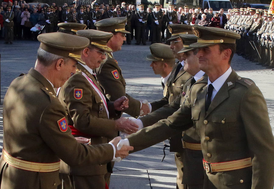 Fotos: Jura de Bandera en la Plaza Mayor de Segovia