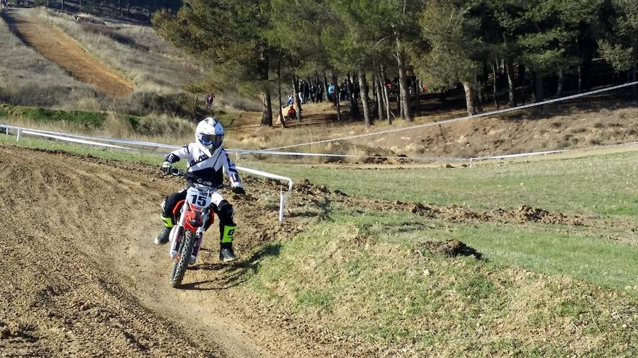 Fotos: Segunda prueba del Circuito Provincial del Motocros en Dueñas