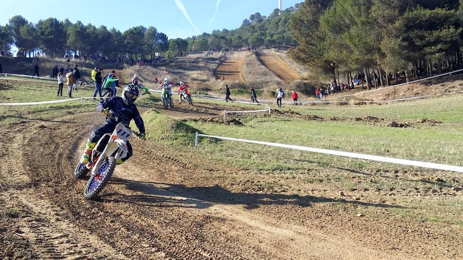 Fotos: Segunda prueba del Circuito Provincial del Motocros en Dueñas