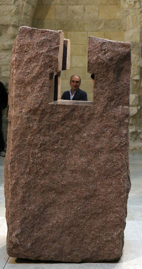 Fotos: Exposición en el Museo Patio Herreriano sobre Chillida y Jorge Guillén