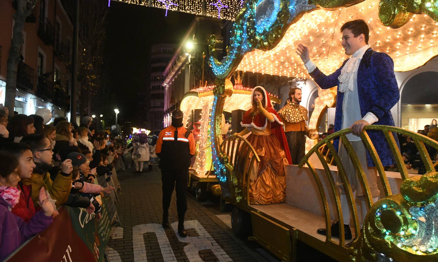 Fotos: 'Cabalgaza' de Navidad en Valladolid