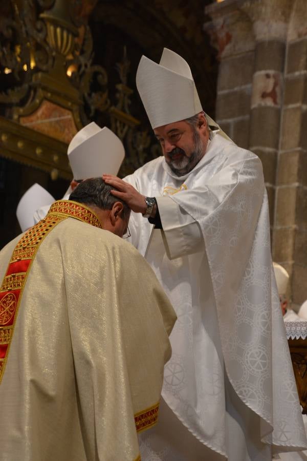 Fotos: Toma de posesión del nuevo obispo de Ávila José María Gil Tamayo