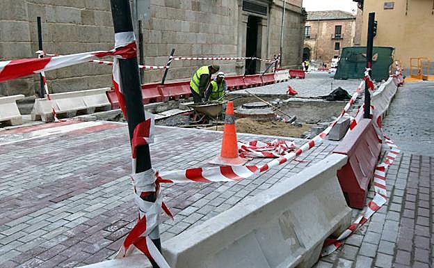 Obras en la calle San Agustín. 