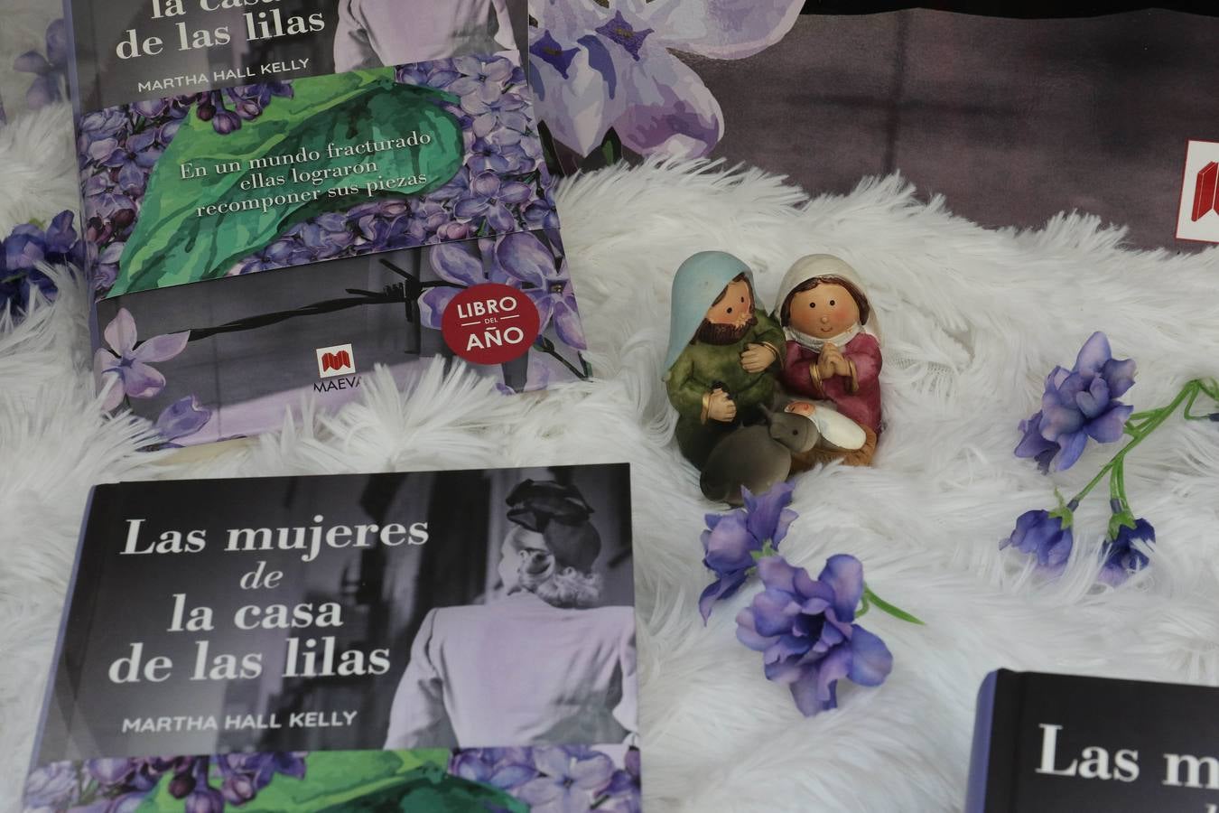 El sorteo se celebró ante notario en el Salón de Plenos del Ayuntamiento | También se resolvió el concurso de escaparates, cuyo primer premio, de mil euros, recayó en la librería 'En un bosque de hojas'