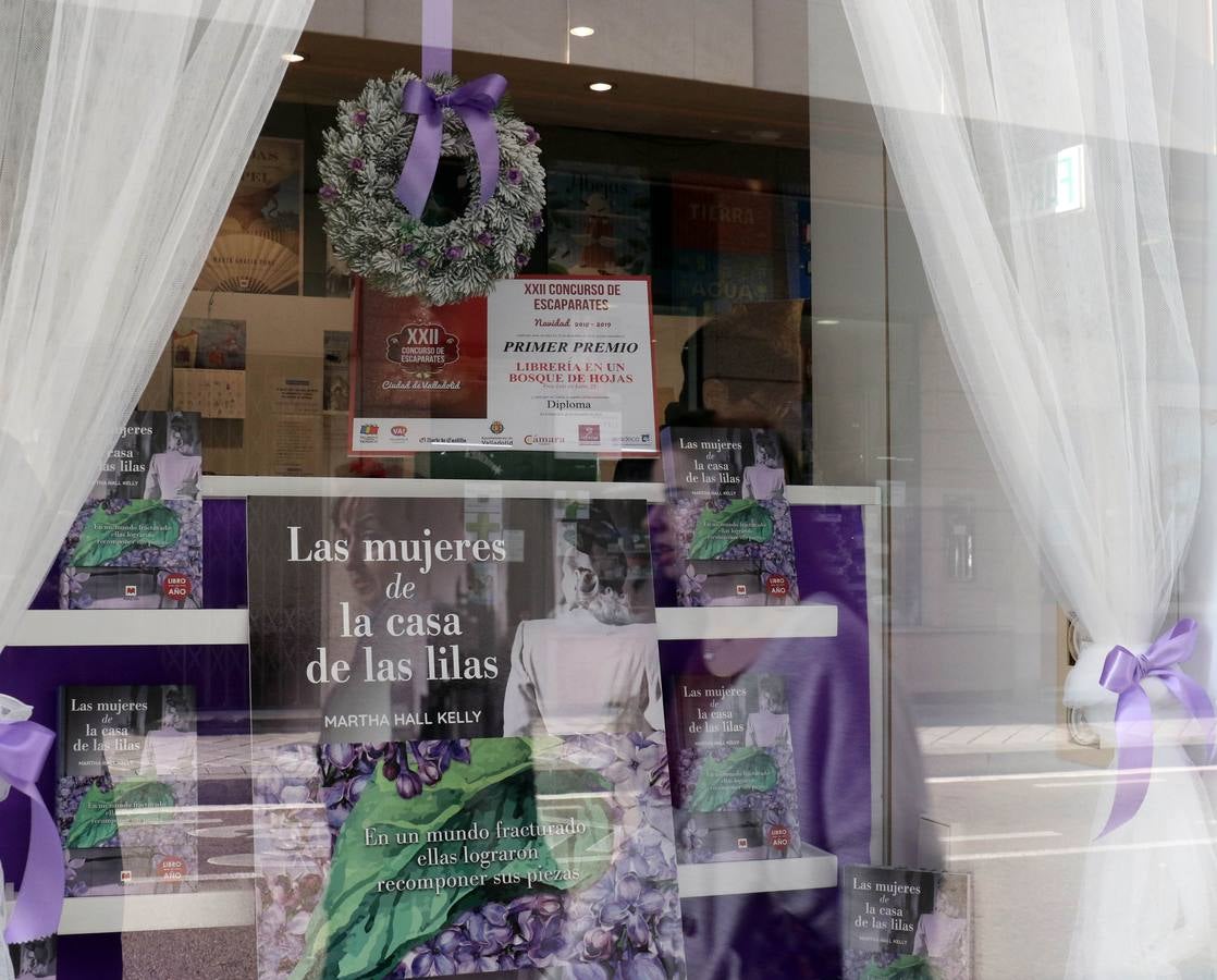 El sorteo se celebró ante notario en el Salón de Plenos del Ayuntamiento | También se resolvió el concurso de escaparates, cuyo primer premio, de mil euros, recayó en la librería 'En un bosque de hojas'