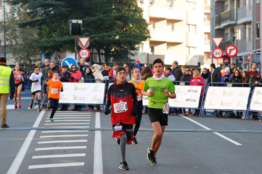 Fotos: Tercera carrera de niños de la San Silvestre salmantina