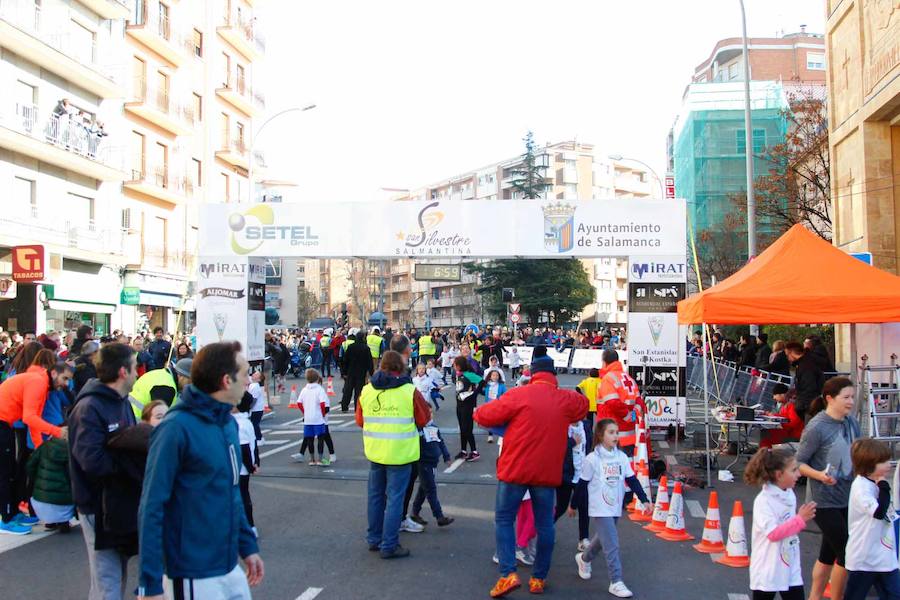 Fotos: Primera carrera de niños de la San Silvestre Salmantina