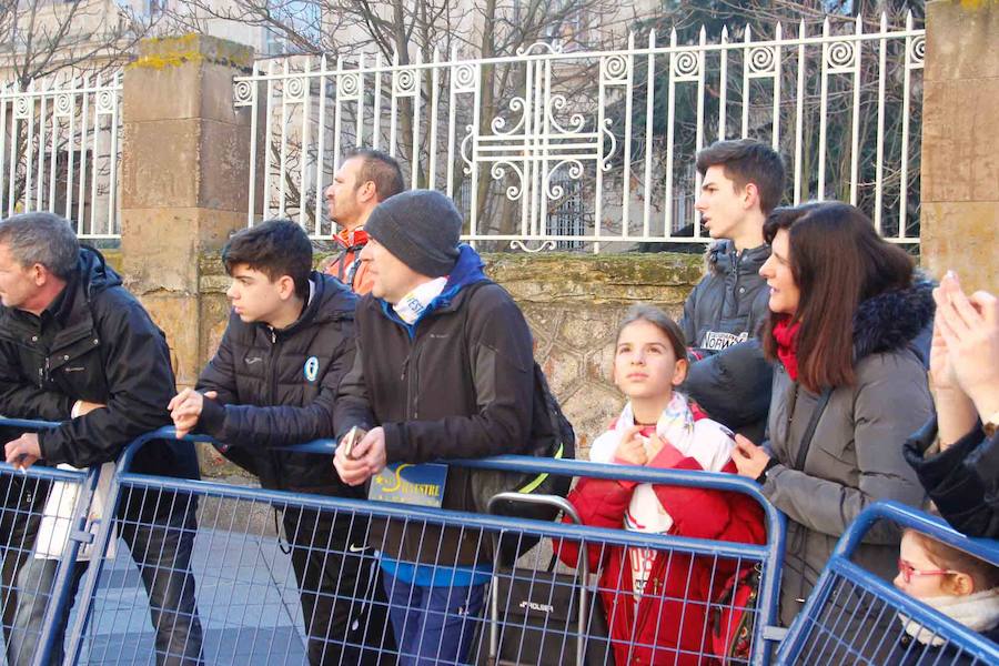 Fotos: Primera carrera de niños de la San Silvestre Salmantina