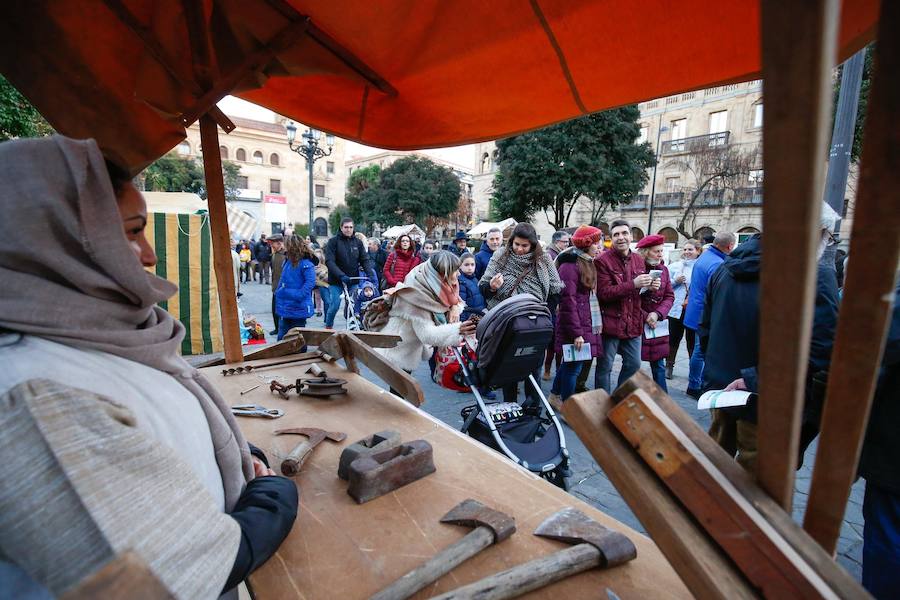 Fotos: Belén viviente en la Plaza de los Bandos de Salamanca