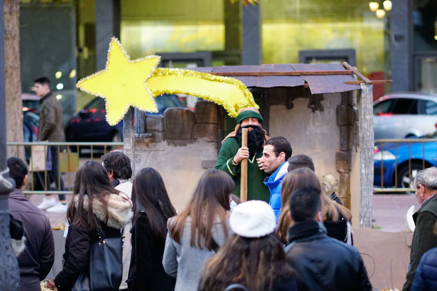 Fotos: Belén viviente en la Plaza de los Bandos de Salamanca