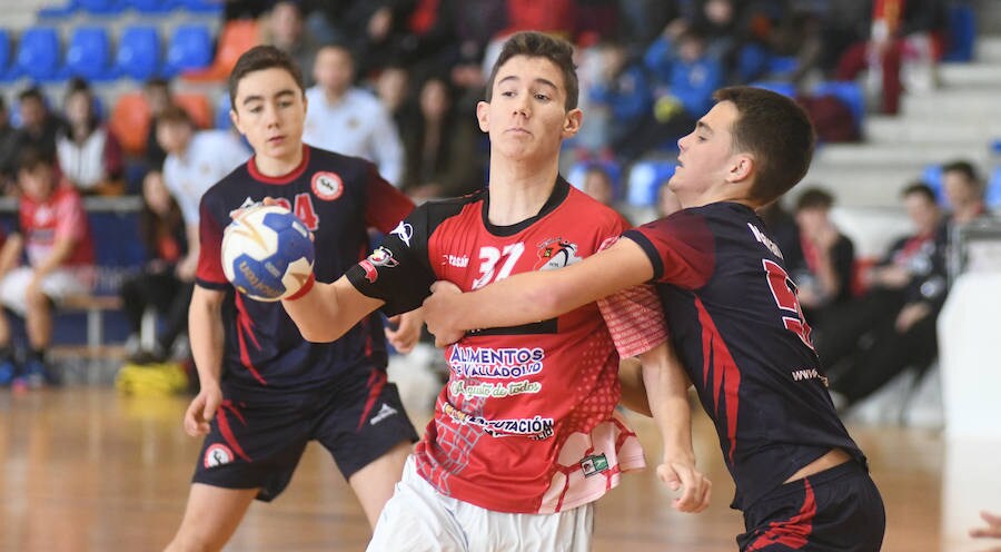 Fotos: Tercera jornada del Campeonato de Selecciones Autonómicas de balonmano que se celebra en Valladolid