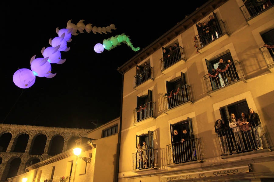 Fotos: Segovia recibe a los Reyes Magos de Oriente