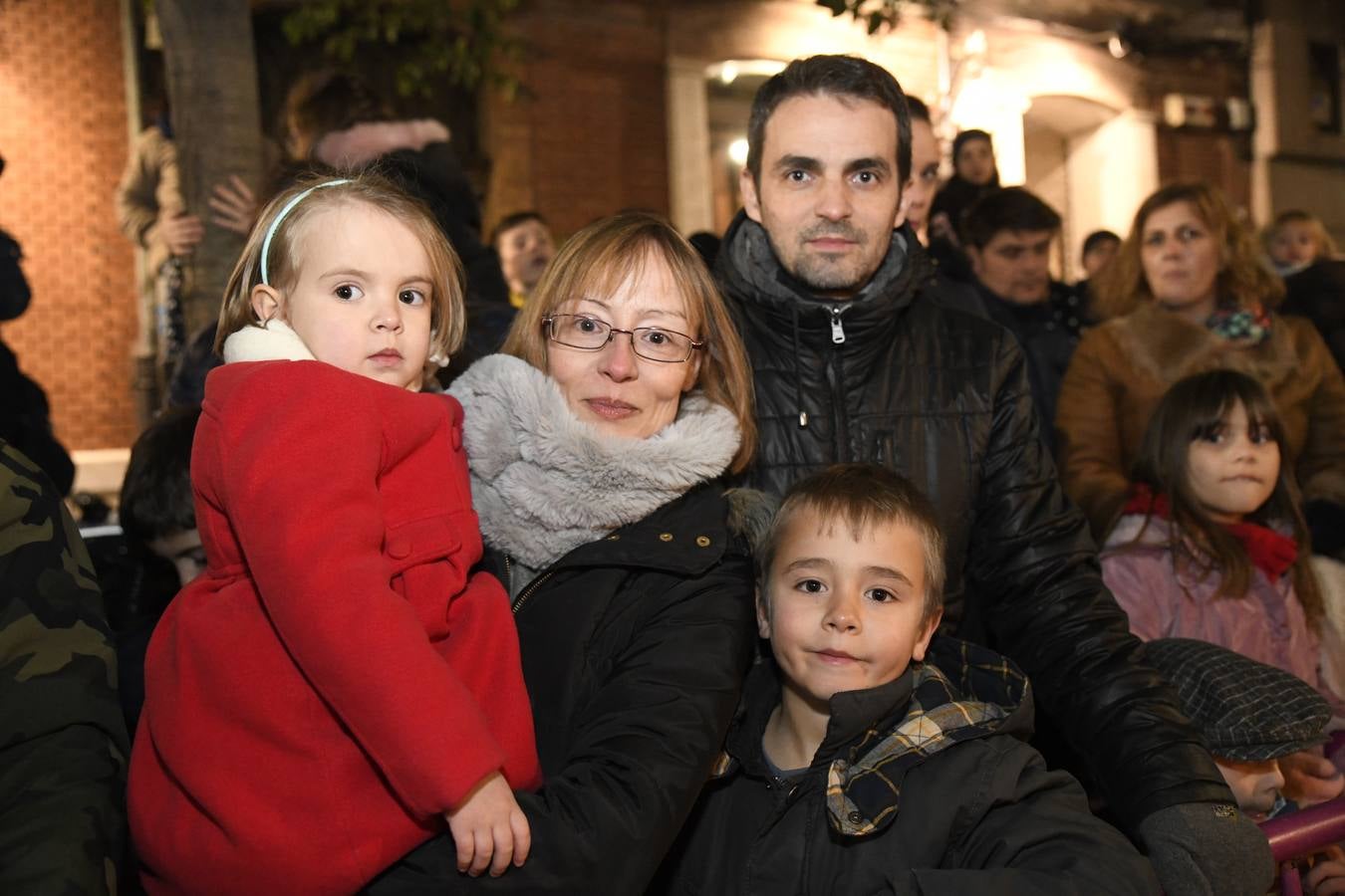 Fotos: Público en la cabalgata de Reyes de Valladolid (2/4)