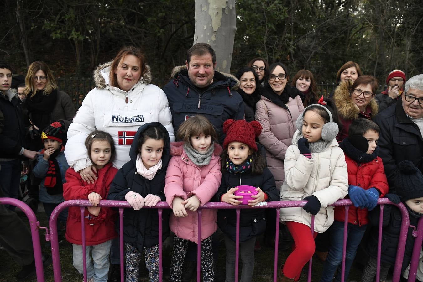Fotos: Público en la cabalgata de Reyes de Valladolid (3/4)