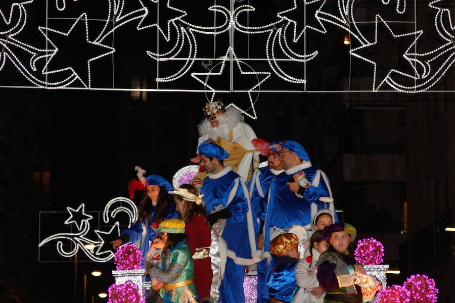 Fotos: Cabalgata de Reyes en Salamanca (2/3)