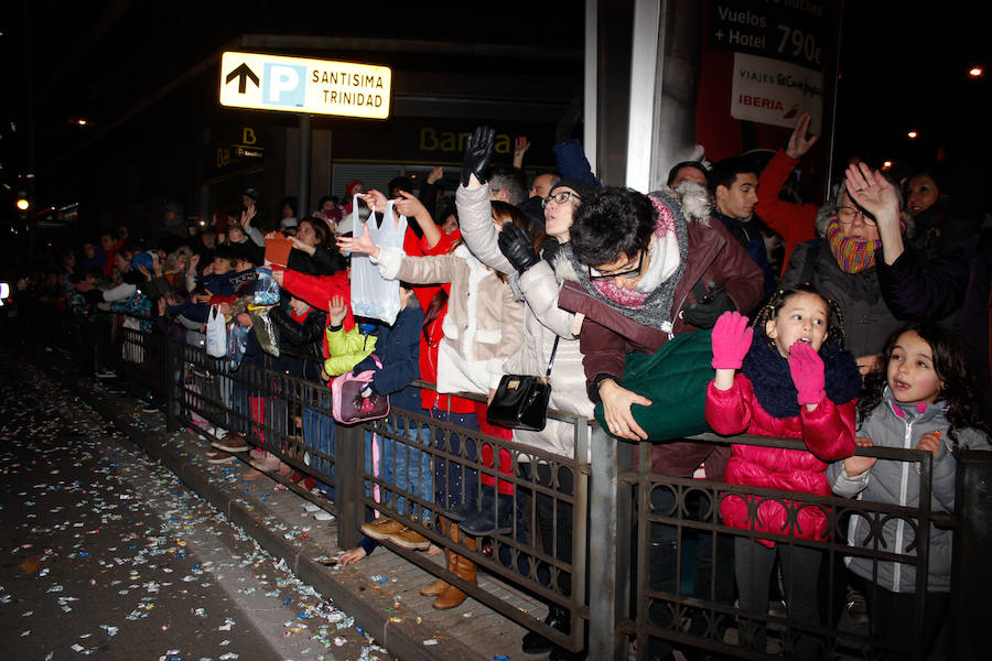 Fotos: Cabalgata de Reyes en Salamanca (2/3)