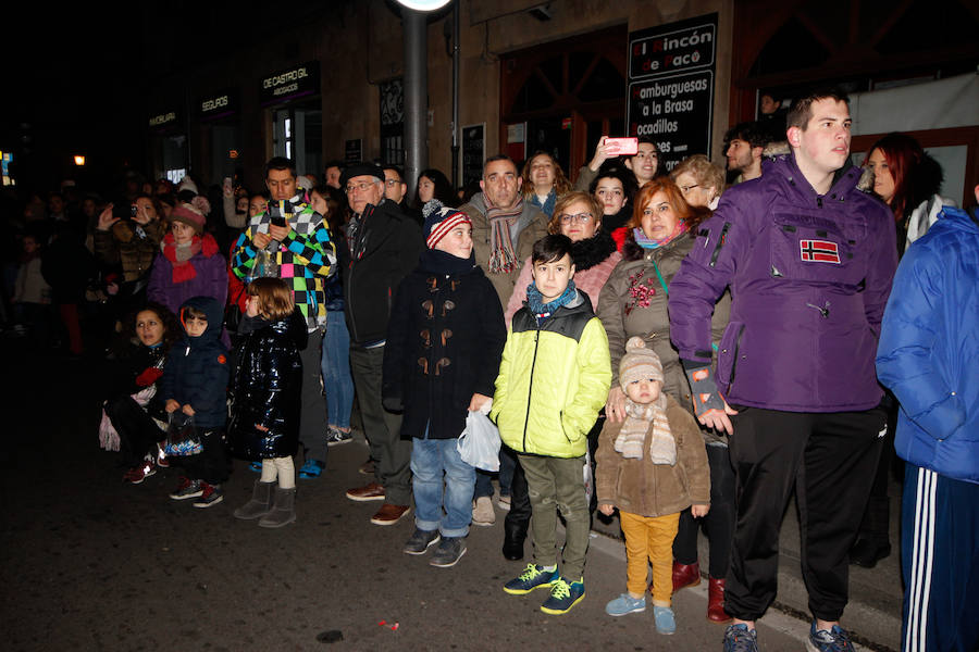 Fotos: Cabalgata de Reyes en Salamanca (3/3)