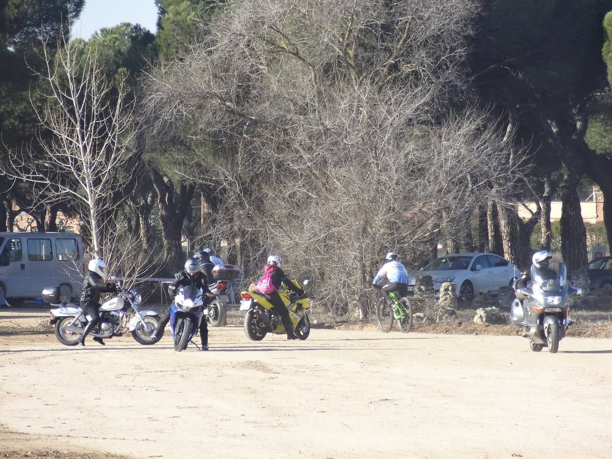 Los asistentes contarán este año con una «importante novedad» en forma de «carpa gigante» instalada a continuación del escenario en la plaza principal de la campa