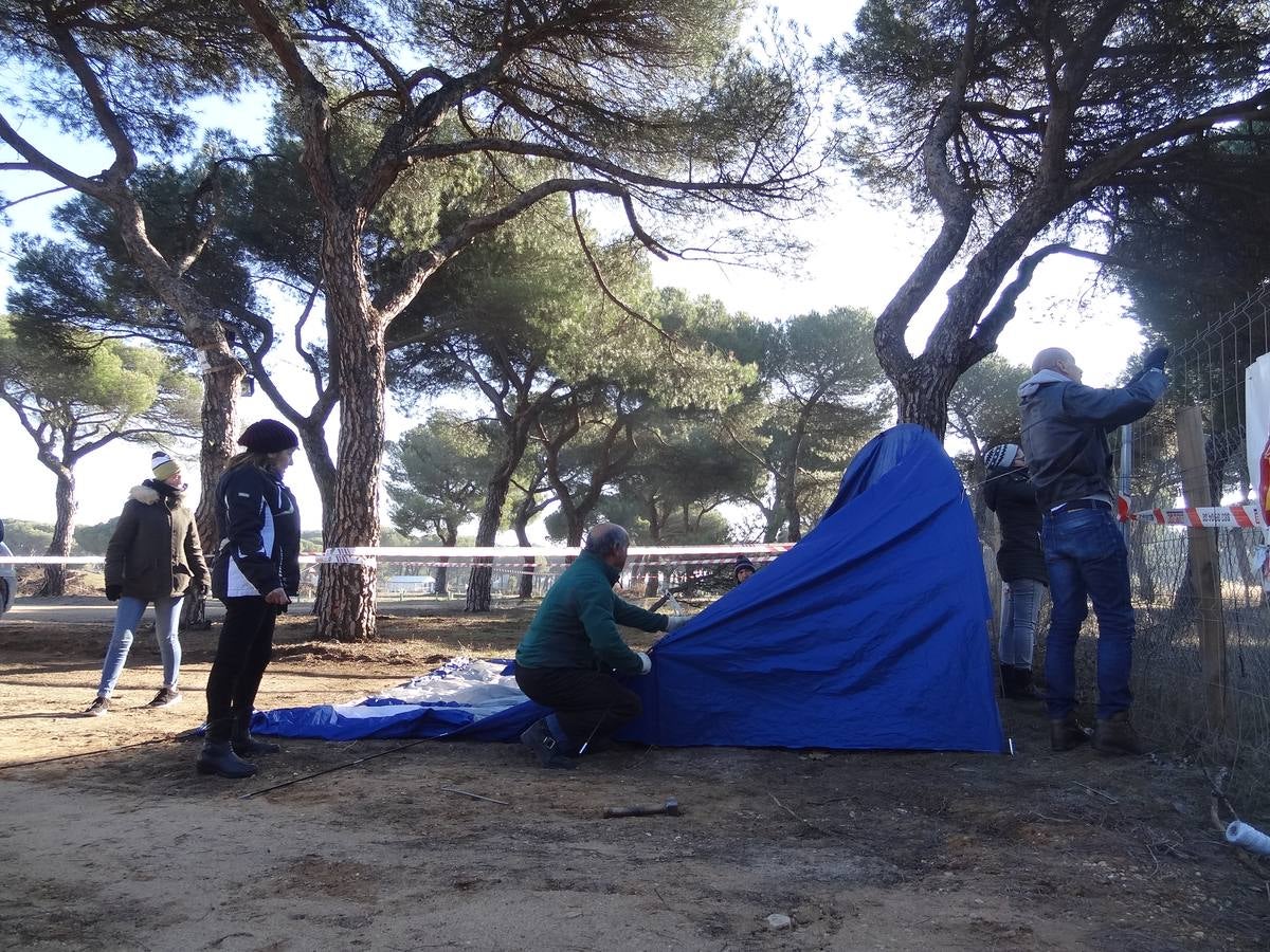 Los asistentes contarán este año con una «importante novedad» en forma de «carpa gigante» instalada a continuación del escenario en la plaza principal de la campa