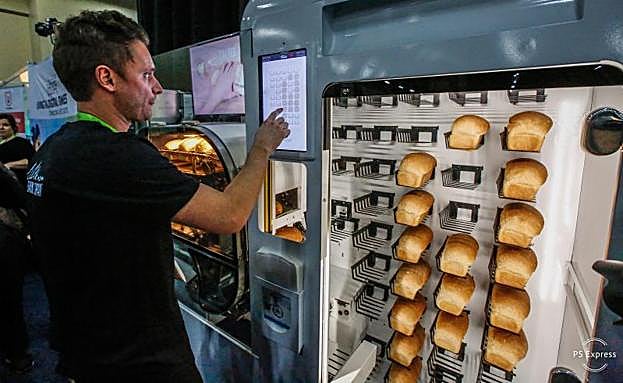 BreadBot, un robot capaz de hacer más de 200 panes al día