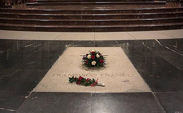 Tumba de Francisco Franco, en el Valle de los Caídos.