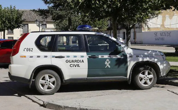 Vehículo de la Guardia Civil. 