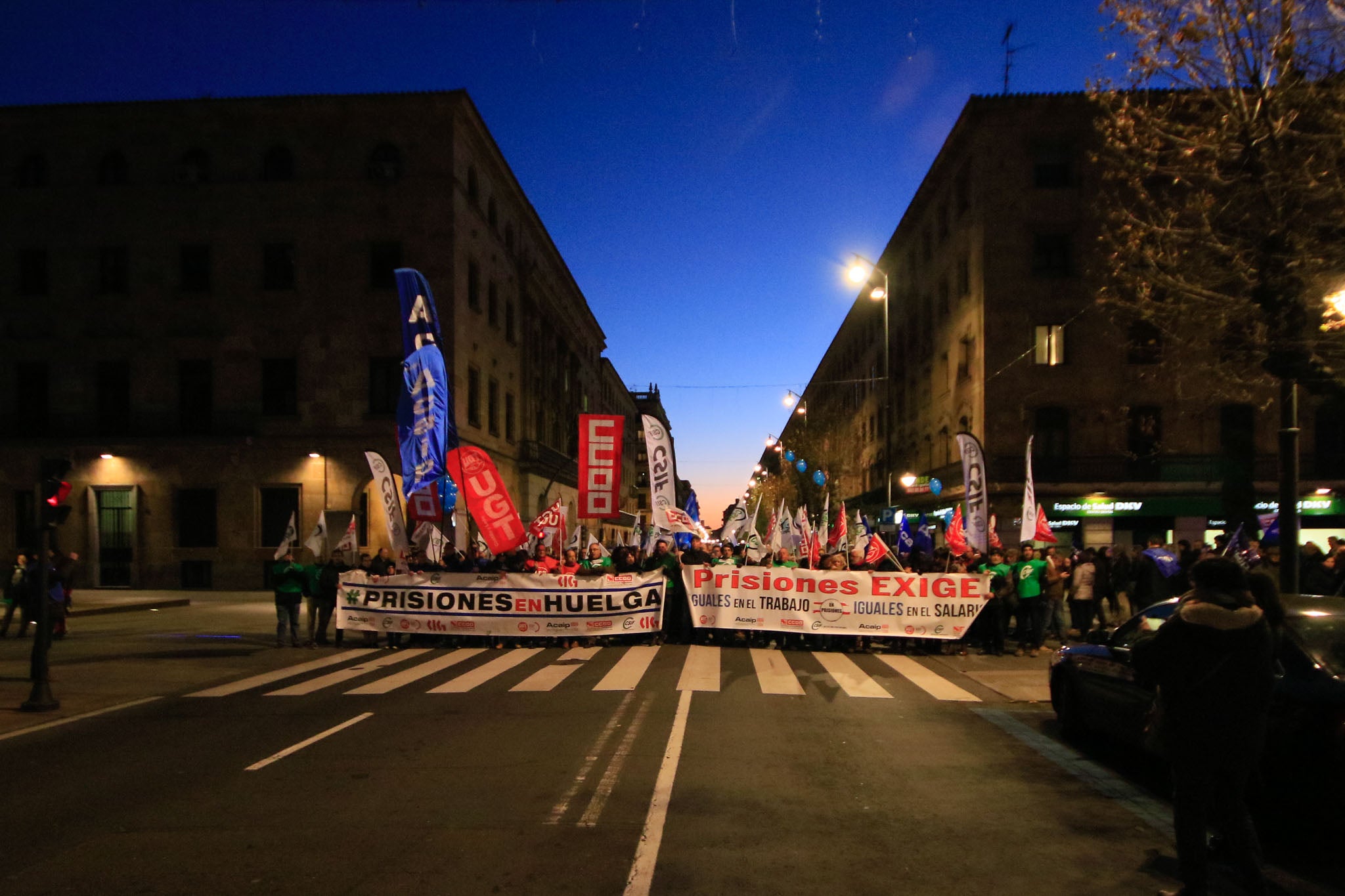 Reclaman «mejoras laborales y más efectivos» y anuncian que seguirán con sus movilizaciones 