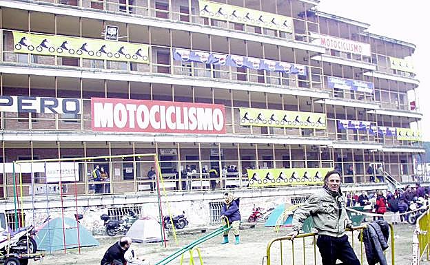 Joan en Pingüinos 2001.