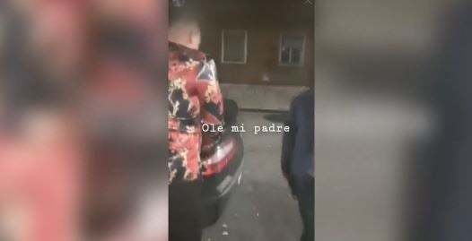 Se entrega uno de los dos 'Monchines' que aparecen en un vídeo pegando tiros al aire en Las Viudas