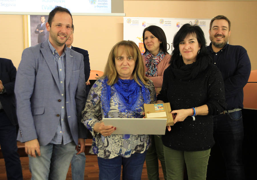 Fotos: Entrega de premios del concurso provincial de belenes.