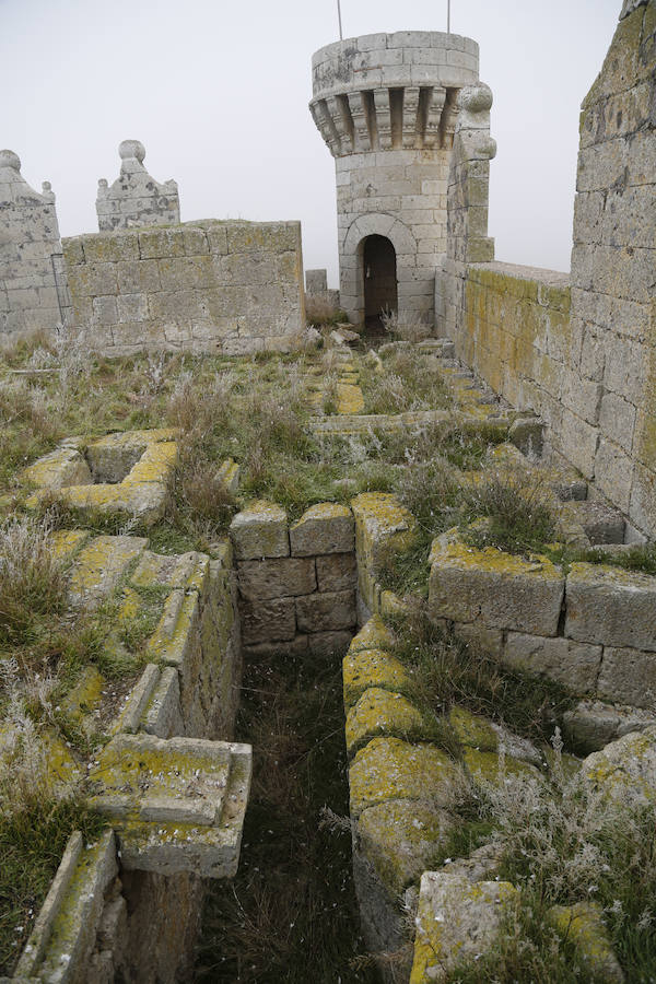 Fotos: Castillo de Belmonte y ermita de Santa Marina