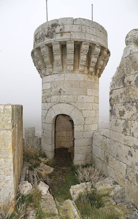 Fotos: Castillo de Belmonte y ermita de Santa Marina