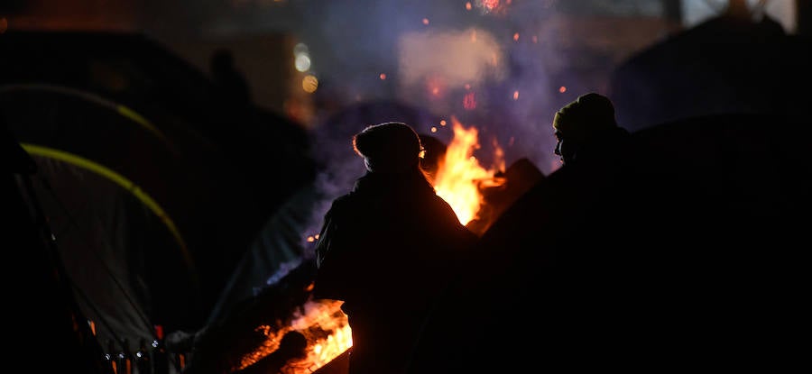 Fotos: Sábado noche y desfile de antorchas en Motauros