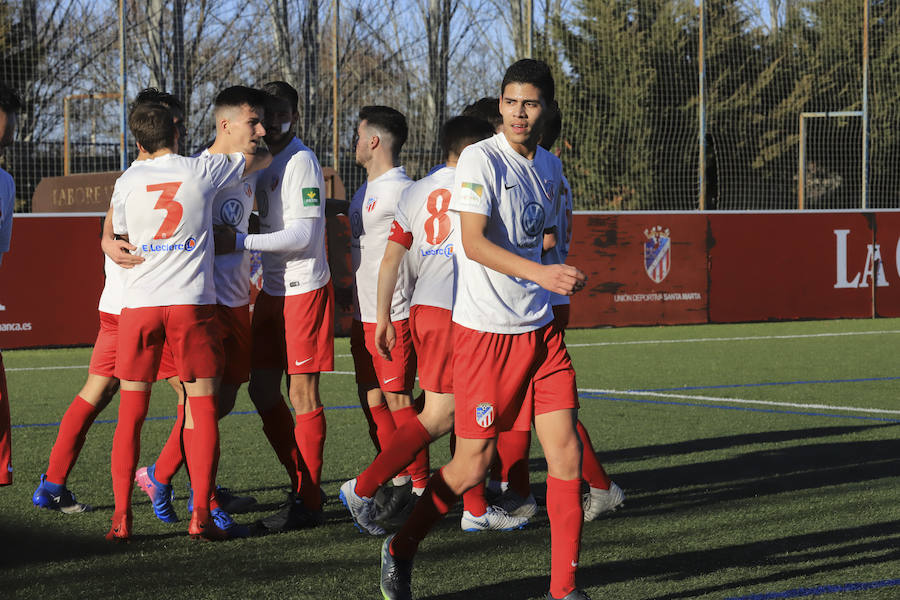 Fotos: Partido entre el Santa Marta y el Almazán