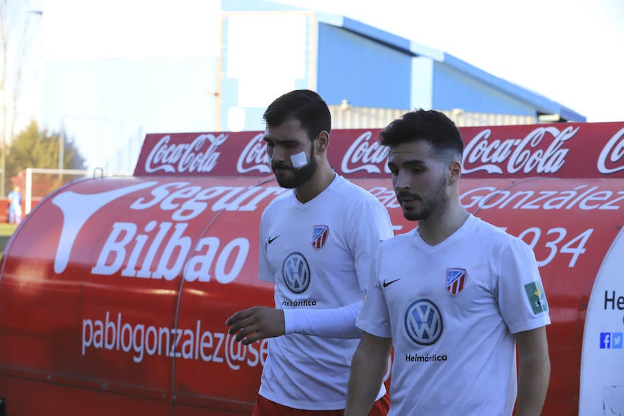 Fotos: Partido entre el Santa Marta y el Almazán