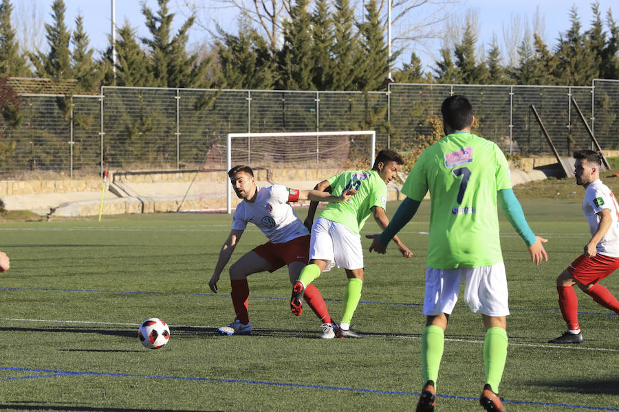 Fotos: Partido entre el Santa Marta y el Almazán
